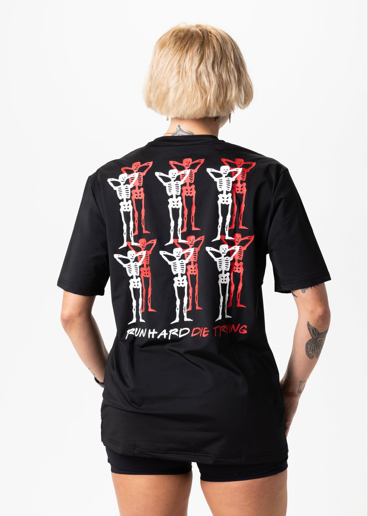 PACE PARTNERS RUN TEE, UNISEX - BLACK