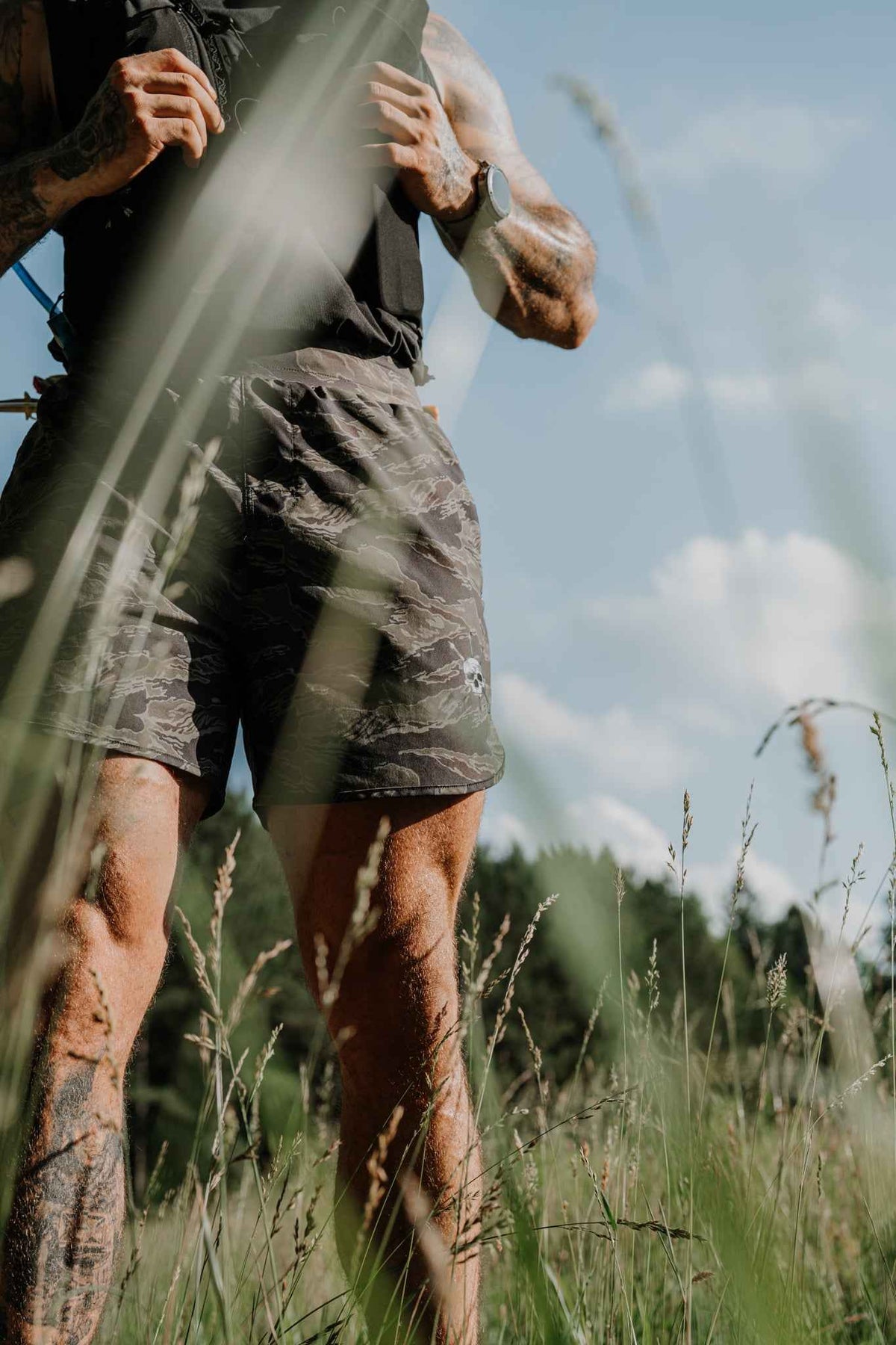 MEN'S | HYBRID SHORT : DEEP FOREST
