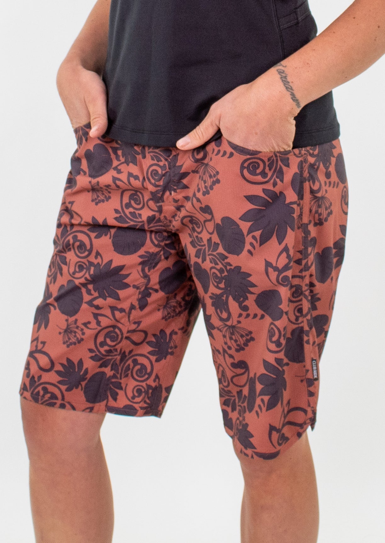 Women's Savvy Shorts 11"
