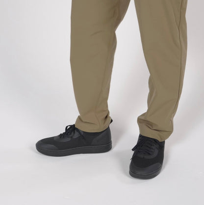 Skiff2 Black Out